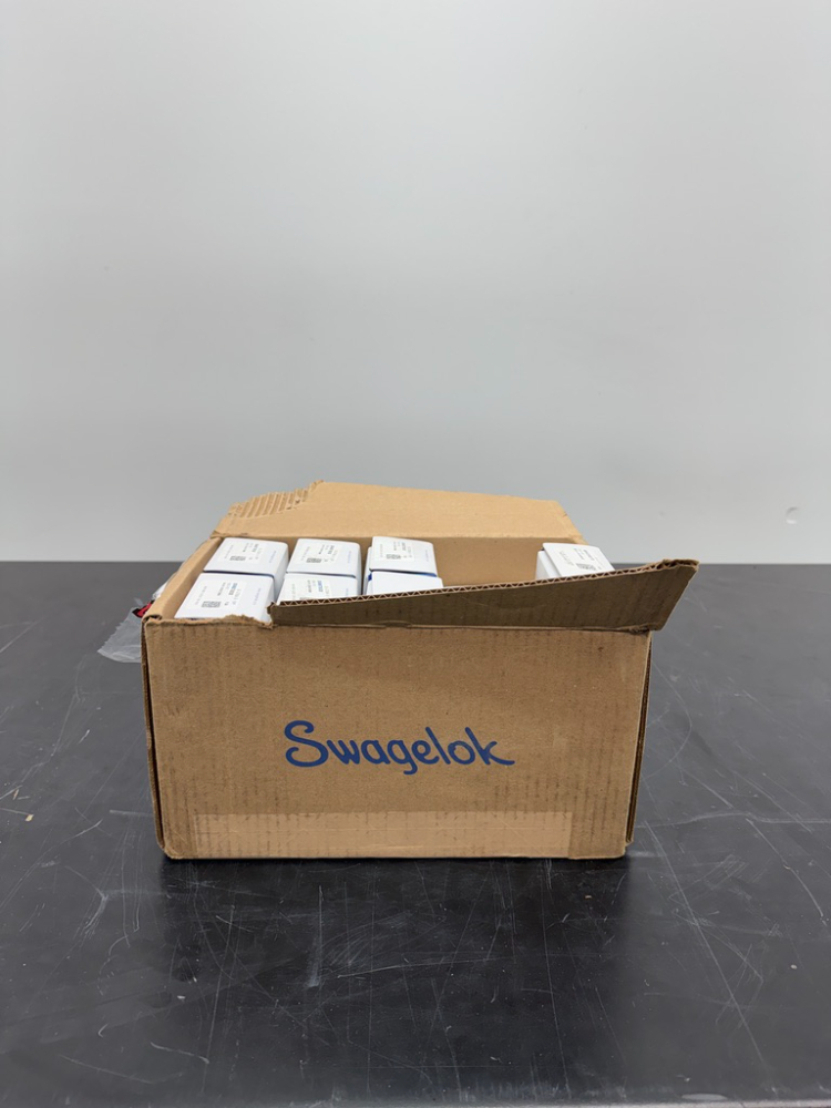 Image of Lot of Swagelok Industrial Components